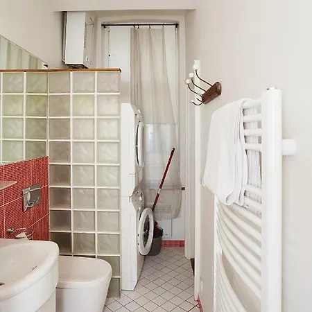 High Spec Downtown Apartment